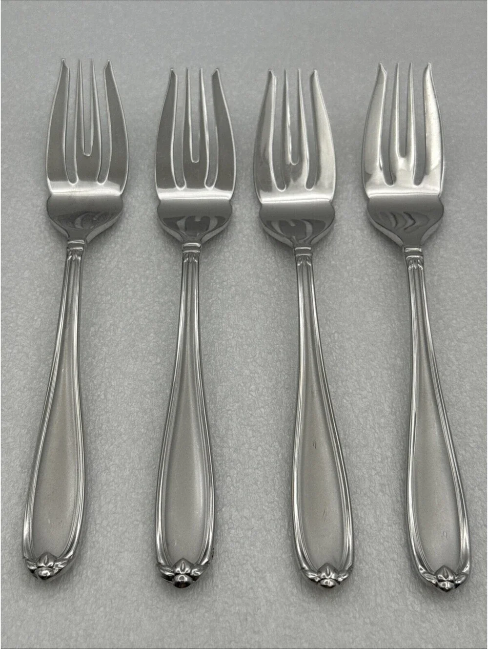 Set Of 4 Princess House BARRINGTON Salad Forks 18/10 Stainless Flatware 7”